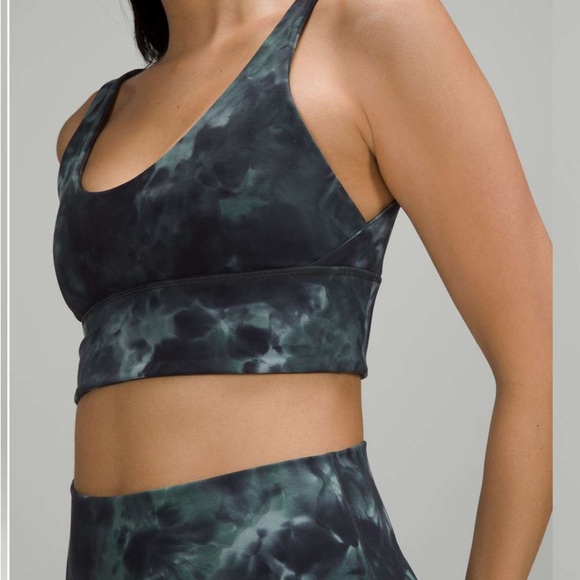 lululemon athletica Tops - Lululemon Align Reversible Bra *Light Support A/B Cup
Diamond Dye Blue Tidewater